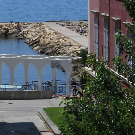 5 Rooms Affittacamere Civitavecchia Dış mekan fotoğraf