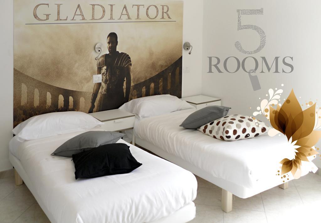 5 Rooms Affittacamere Civitavecchia Oda fotoğraf