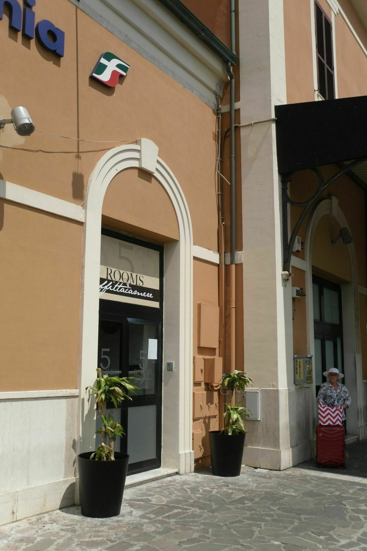 5 Rooms Affittacamere Civitavecchia Dış mekan fotoğraf